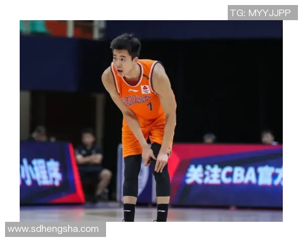 深圳篮球队以89分领跑精英赛积分榜展现强劲实力